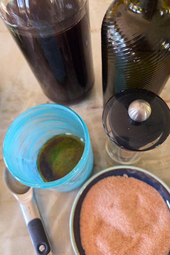 Red wine vinaigrette - olive oil, red wine, salt and pepper - WHISK